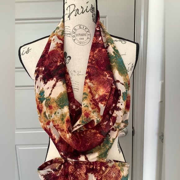 ♠️ Halter Style Bodysuit ♠️ - Picture 4 of 10